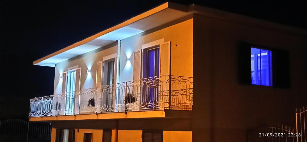 La Villa Degli Dei - Guest House Castellammare di Stabia Exterior foto
